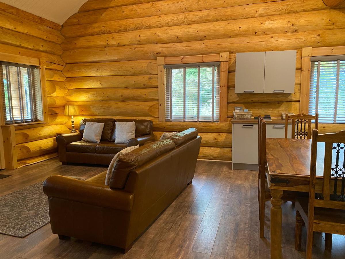 Ewes Water Log Cabins Langholm 외부 사진