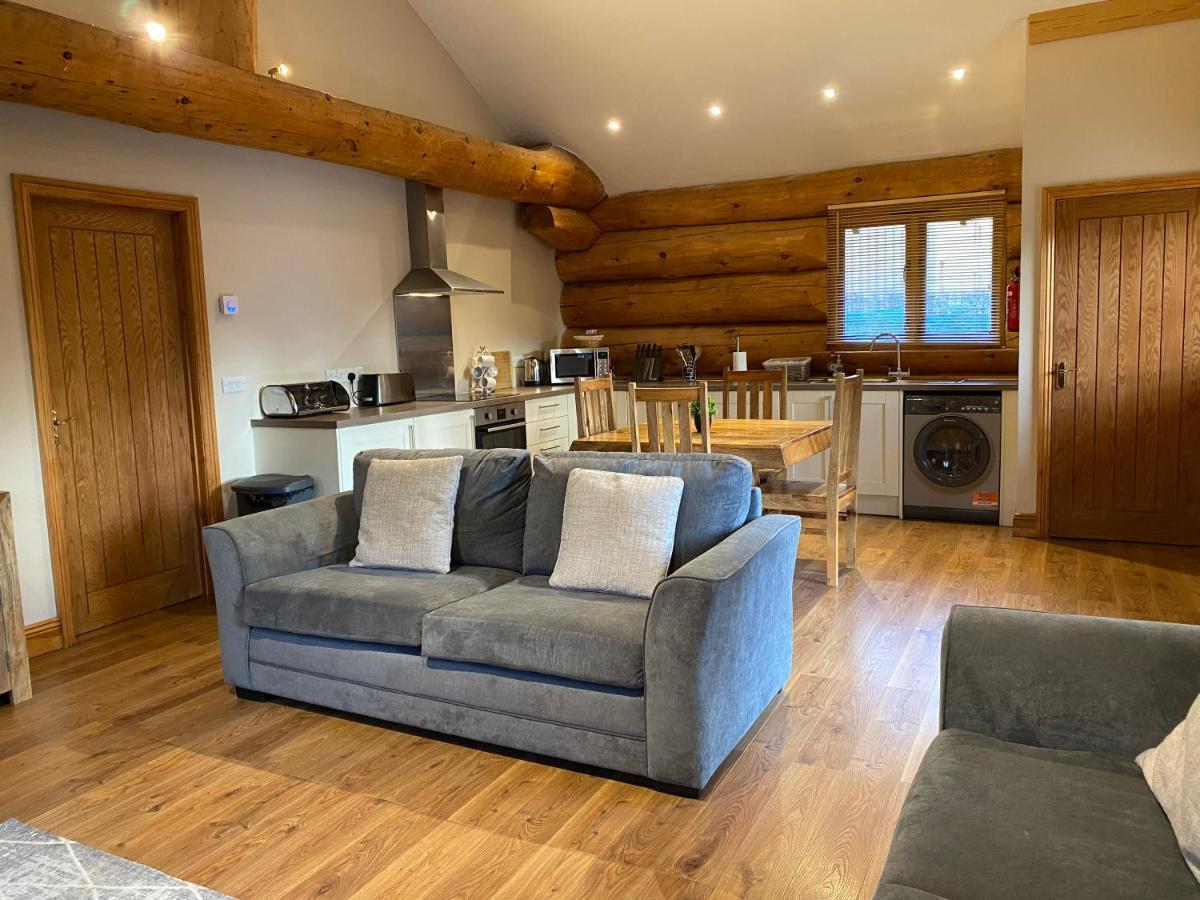 Ewes Water Log Cabins Langholm 외부 사진