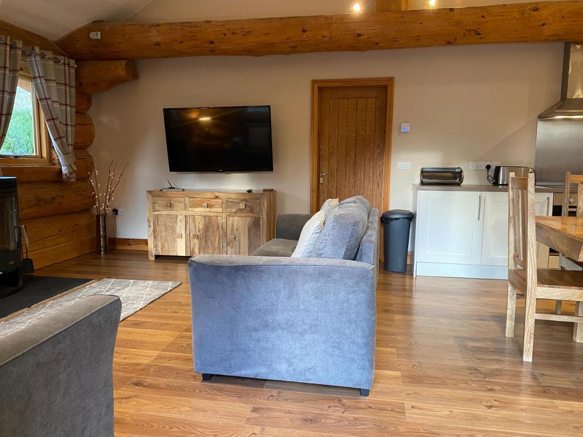 Ewes Water Log Cabins Langholm 외부 사진