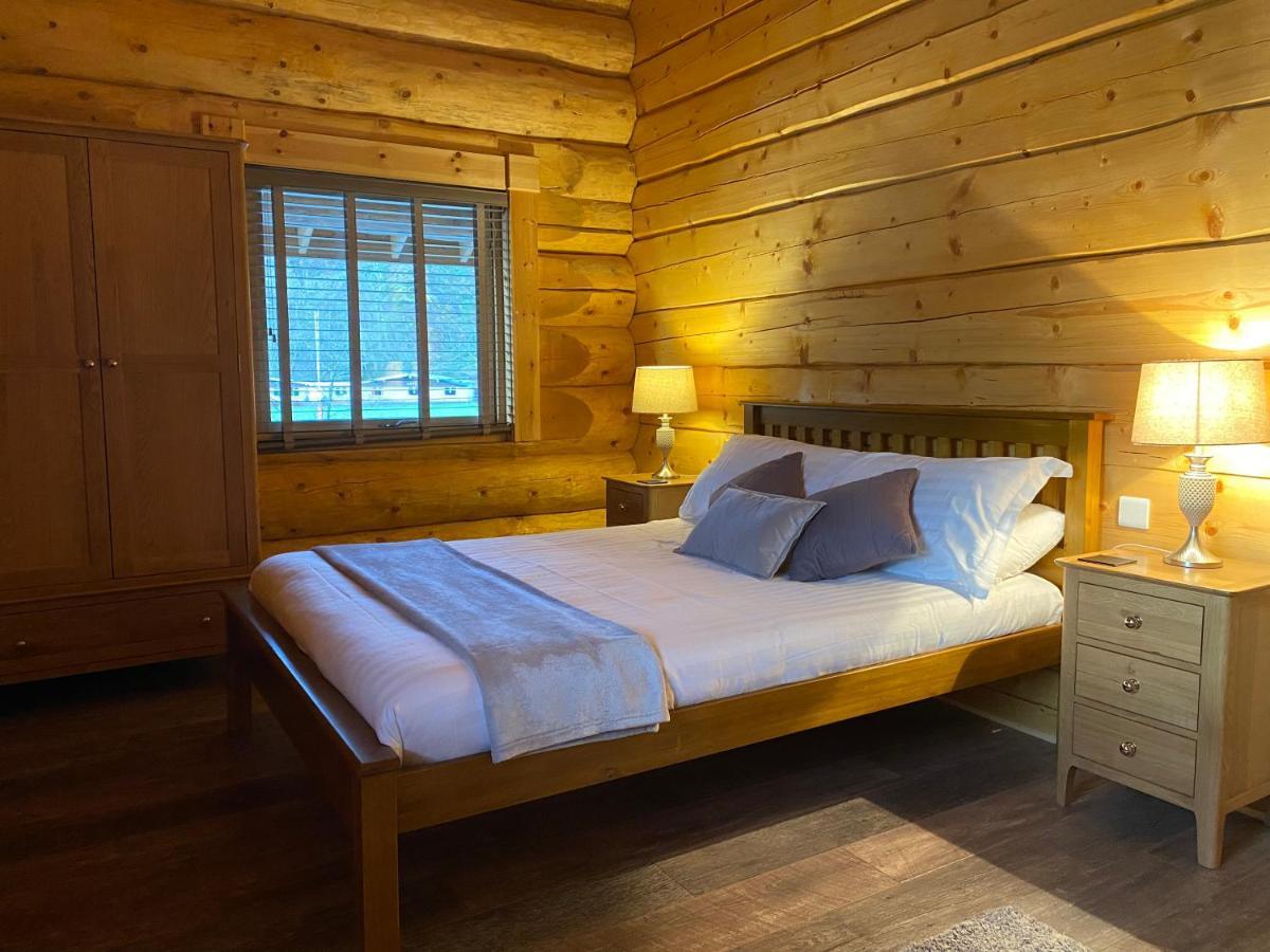 Ewes Water Log Cabins Langholm 외부 사진